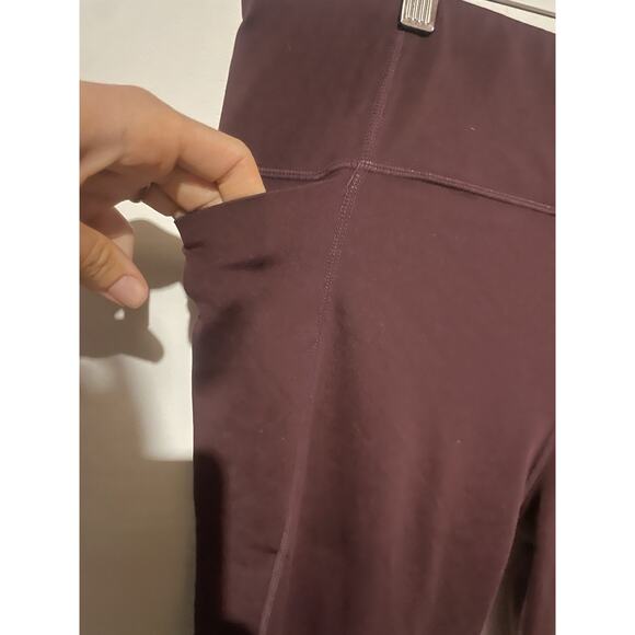 Athleta Crop Leggings Pant Dark Red Maroon Size Large - Picture 4 of 9